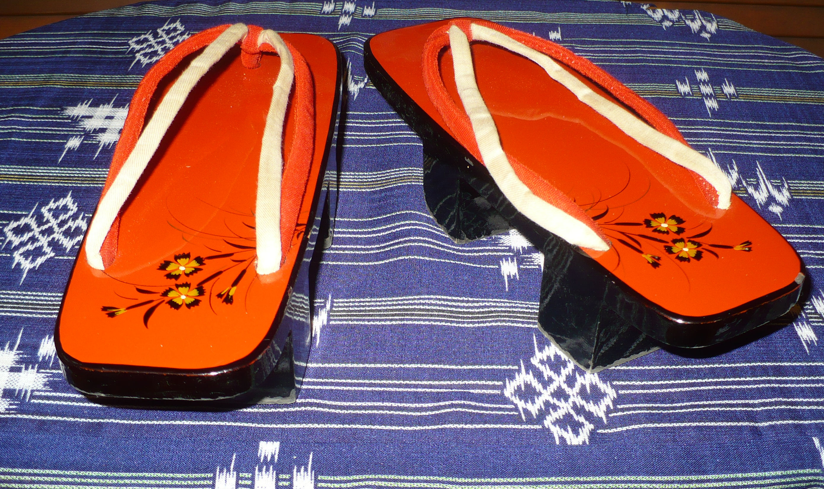 Lacquerware